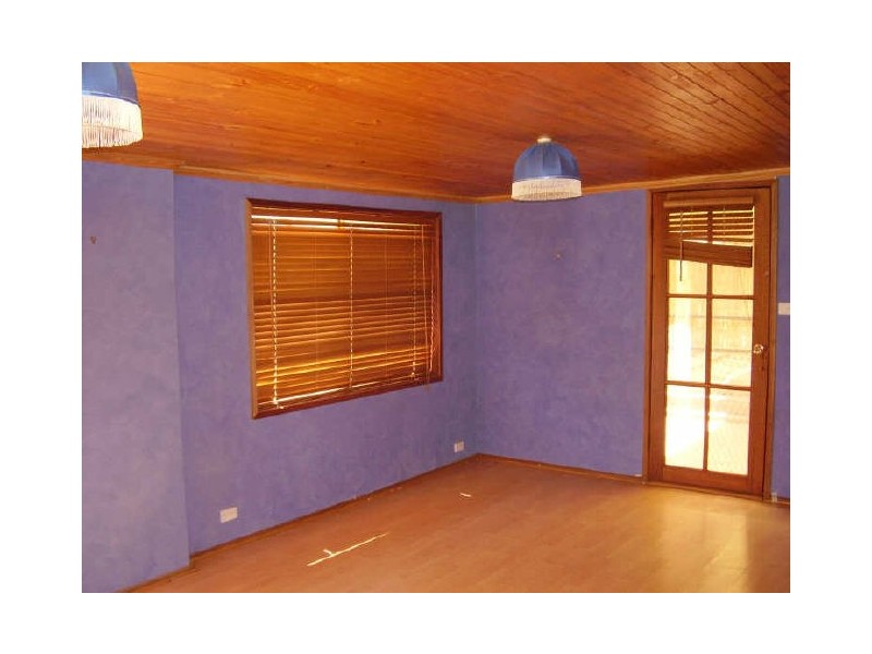 15 Donaldson Drive, Broadford VIC 3658