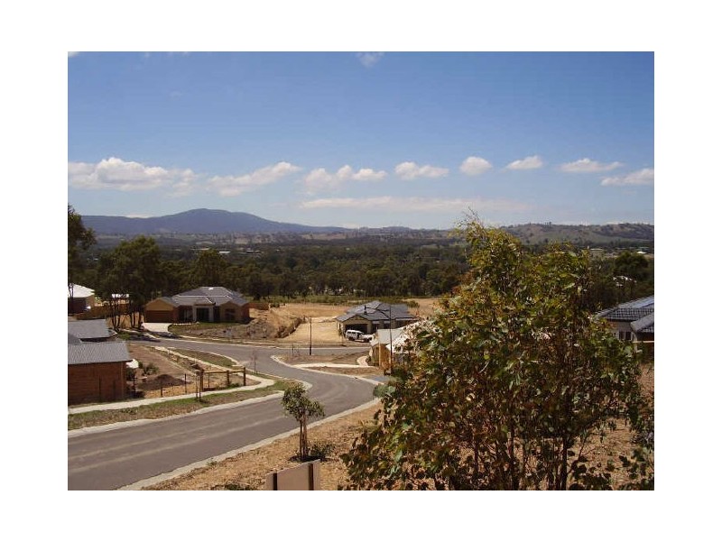 3 Tenni Close, Broadford VIC 3658