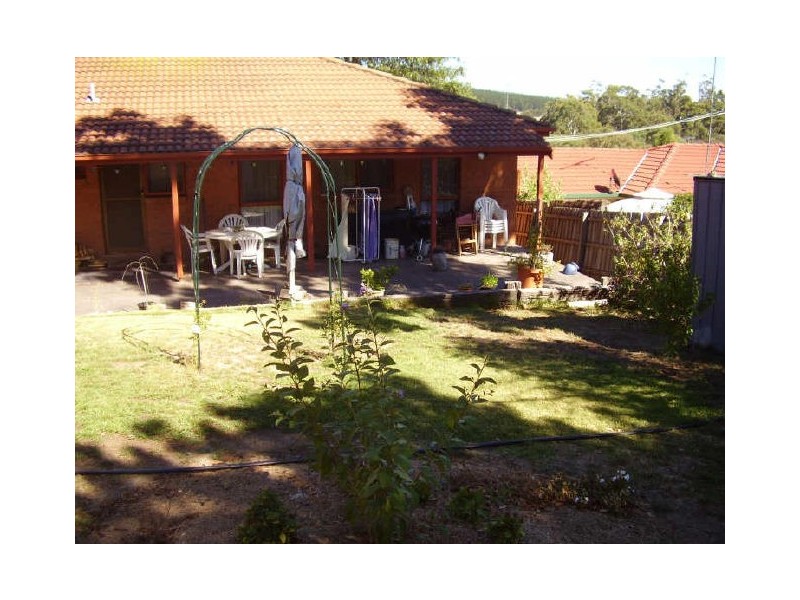 11 Andrew Avenue, Clonbinane VIC 3658