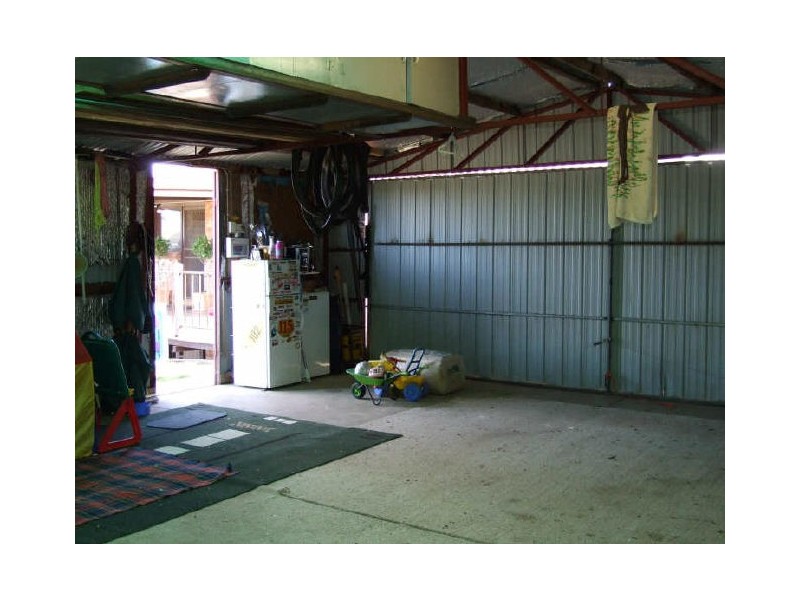 4 Ryans Road, Clonbinane VIC 3658