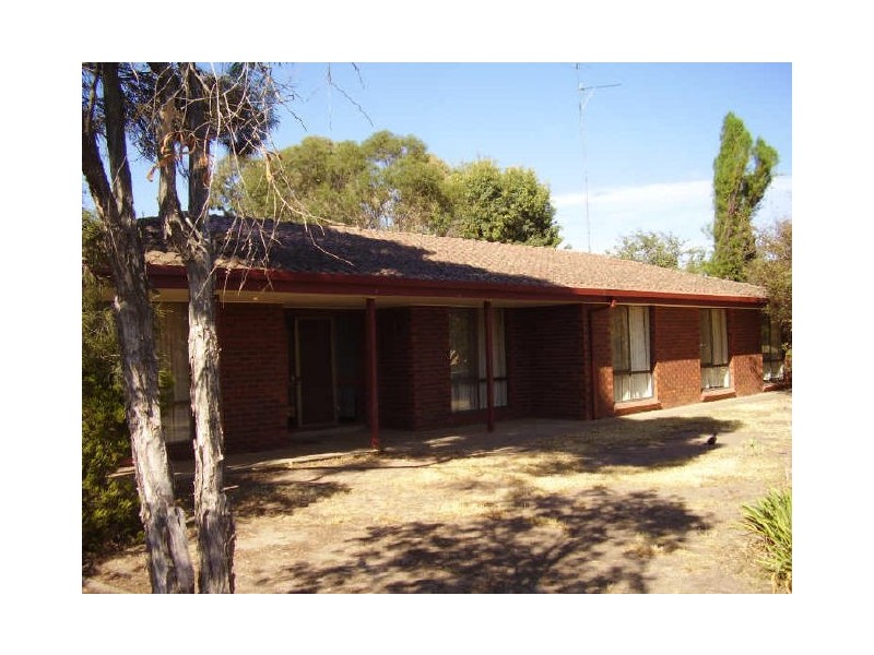 10 Powlett Street, Broadford VIC 3658