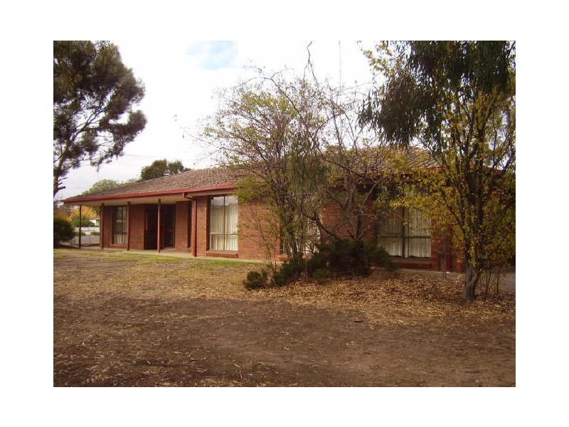 10 Powlett Street, Broadford VIC 3658