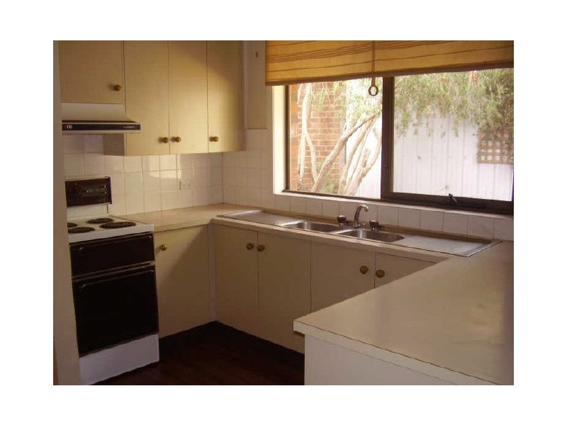 10 Powlett Street, Broadford VIC 3658