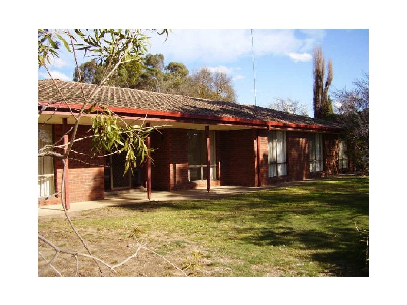 10 Powlett Street, Broadford VIC 3658