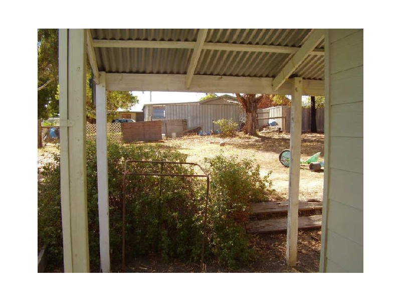 5 Donaldson Drive, Broadford VIC 3658