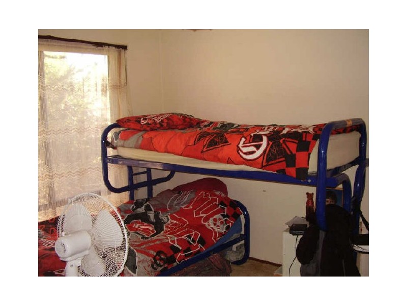 5 Donaldson Drive, Broadford VIC 3658