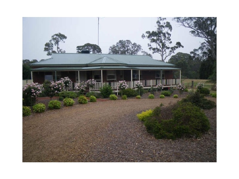 87 Donaldson Drive, Broadford VIC 3658