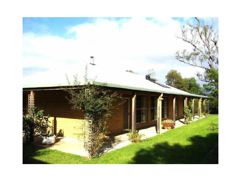 65 Heywoods Road, Seymour VIC 3660