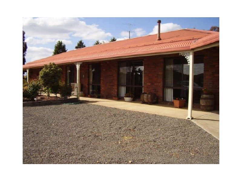 5 Wallis Road, Broadford VIC 3658