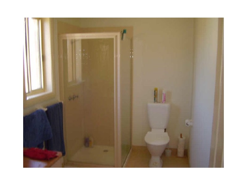 48 Donaldson Drive, Broadford VIC 3658