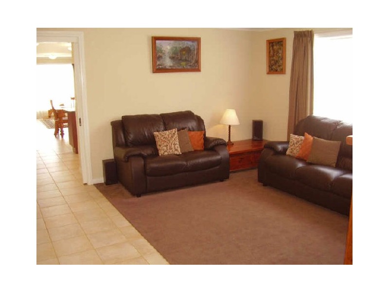 11 Catherine Court, Broadford VIC 3658