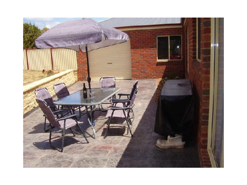 11 Catherine Court, Broadford VIC 3658