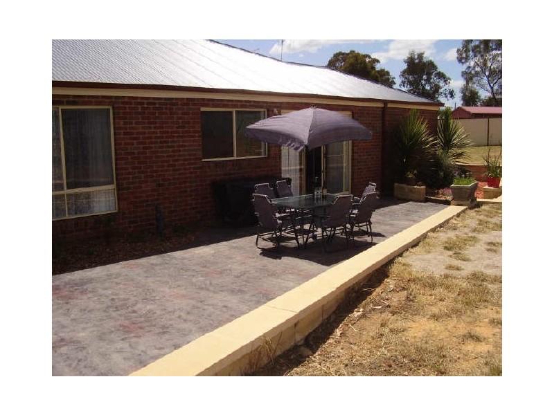 11 Catherine Court, Broadford VIC 3658