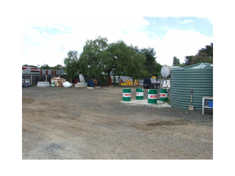 194 High Street, Broadford VIC 3658