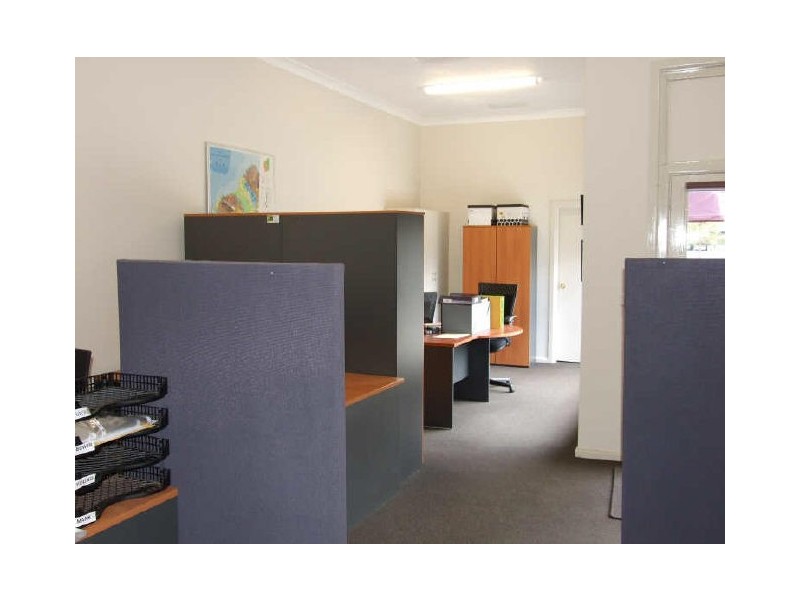 194 High Street, Broadford VIC 3658