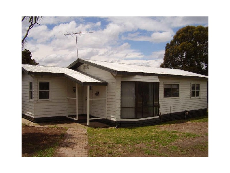 2 George Street, Kilmore VIC 3764