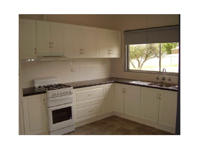 2 George Street, Kilmore VIC 3764