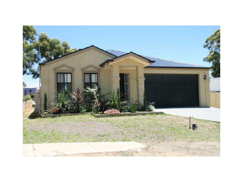 3a Davidson Street, Broadford VIC 3658