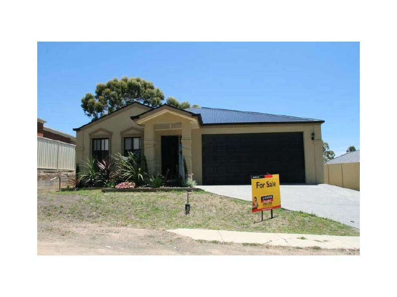 3a Davidson Street, Broadford VIC 3658