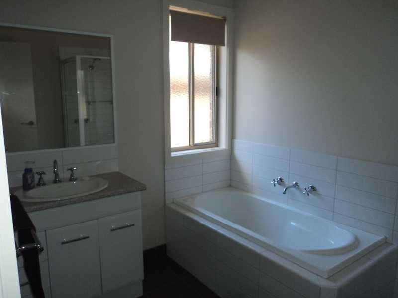 5/3-5 Murchison Street, Broadford VIC 3658