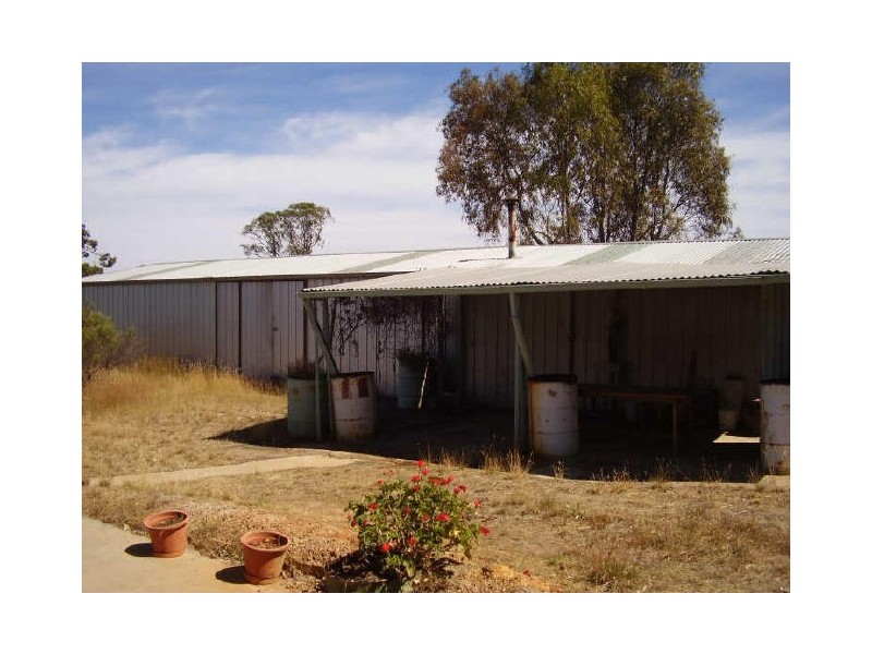 1 Roditis Drive, Broadford VIC 3658