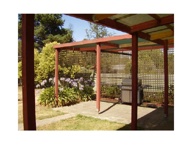 10 McKenzie Street, Broadford VIC 3658