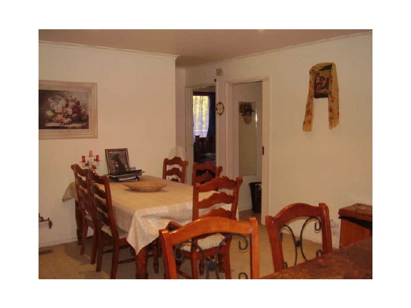 18 Club Parade, Kilmore VIC 3764