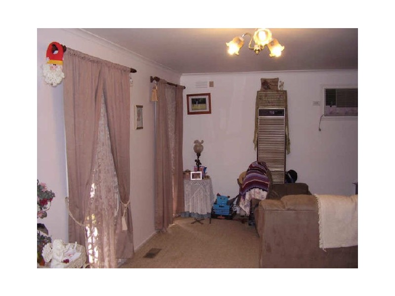 18 Club Parade, Kilmore VIC 3764