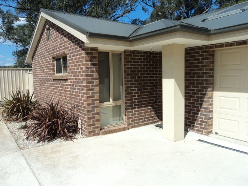 4/3-5 Murchison Street, Broadford VIC 3658