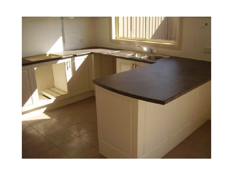 9 Candice Street, Kilmore VIC 3764