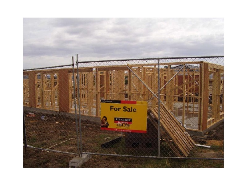 1/28 Pinewood Place, Kilmore VIC 3764