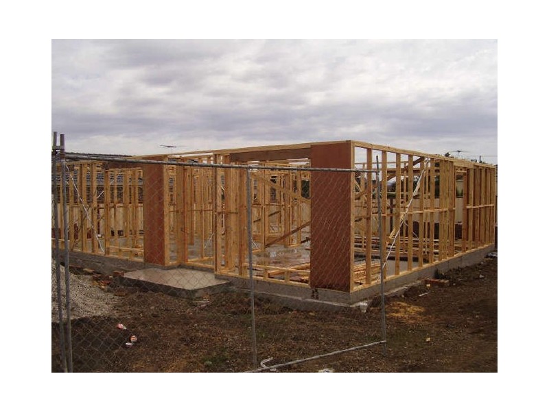 2/28 Pinewood Place, Kilmore VIC 3764