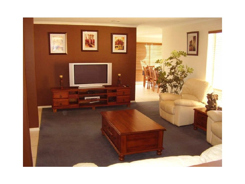 34 Chrystobel Way, Kilmore VIC 3764