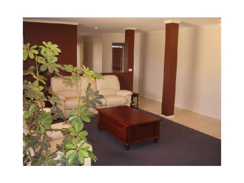 34 Chrystobel Way, Kilmore VIC 3764