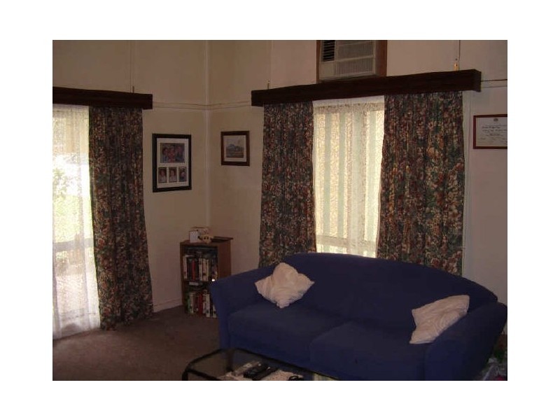 15 High Street, Broadford VIC 3658