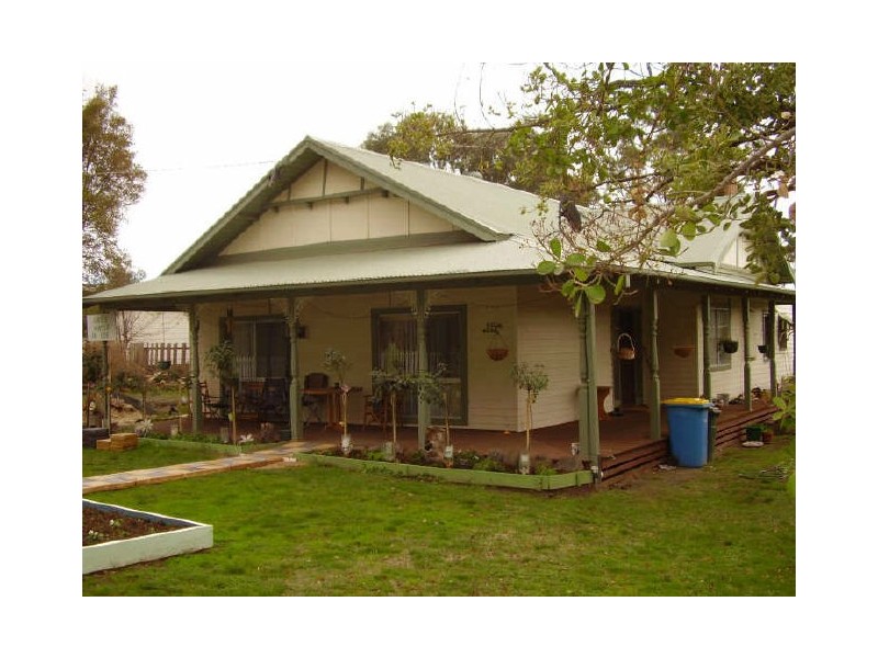 15 High Street, Broadford VIC 3658