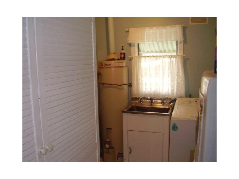 15 High Street, Broadford VIC 3658