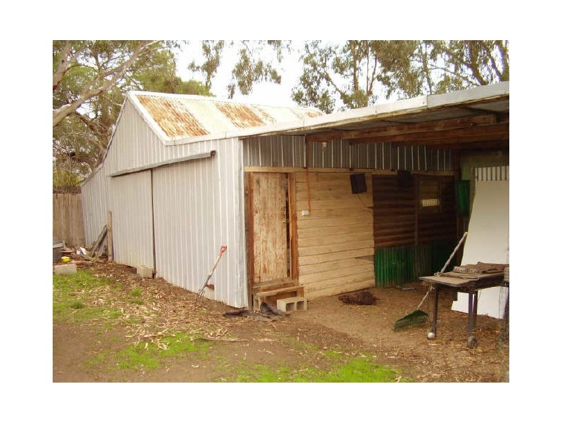 15 High Street, Broadford VIC 3658