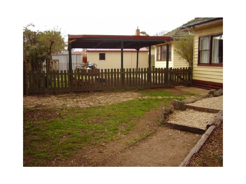 18 Snodgrass Street, Broadford VIC 3658