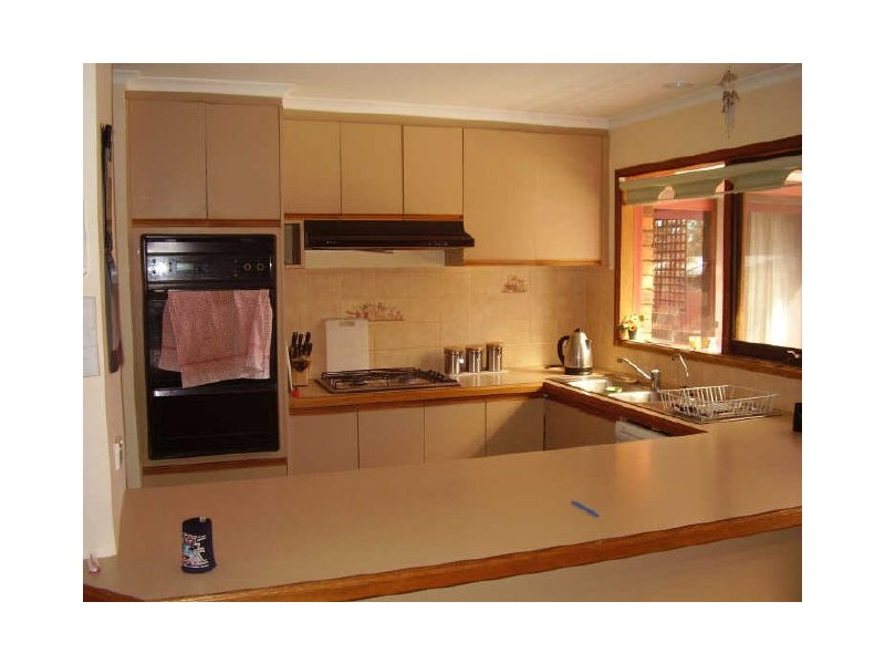 7 Donaldson Drive, Broadford VIC 3658
