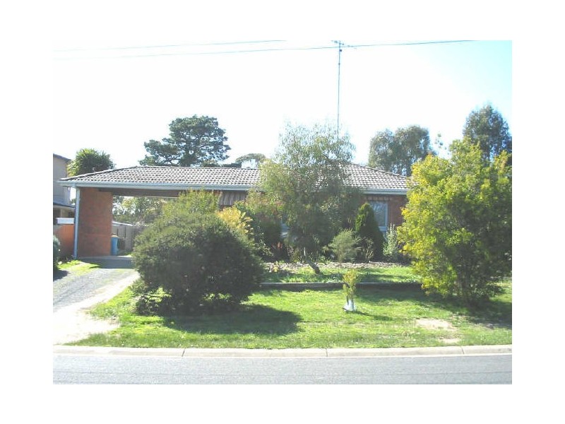 7 Donaldson Drive, Broadford VIC 3658
