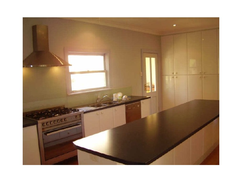 270 Marchbanks Rd, Broadford VIC 3658