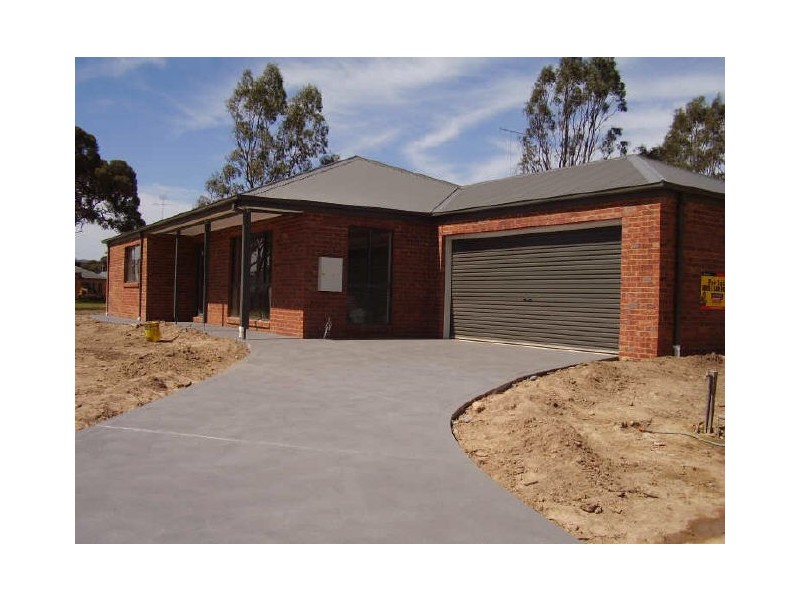 5 Parkland Place, Broadford VIC 3658