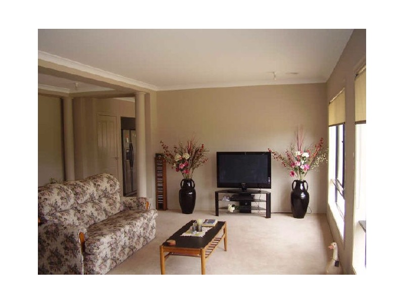 59 Reservoir Rd, Broadford VIC 3658