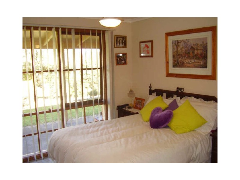 7 McDonald Drive, Wandong VIC 3758