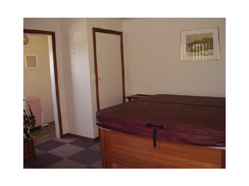 7 McDonald Drive, Wandong VIC 3758