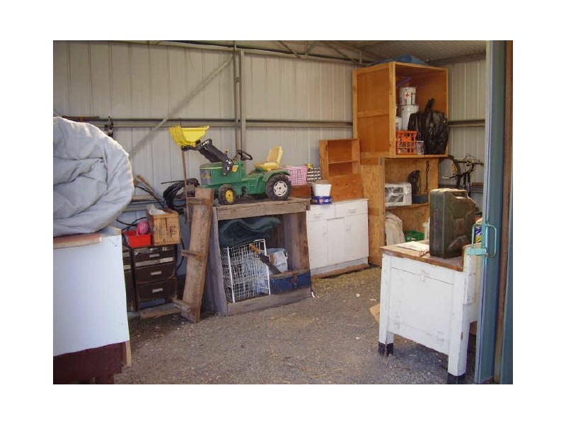 7 McDonald Drive, Wandong VIC 3758