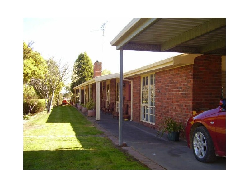 7 McDonald Drive, Wandong VIC 3758