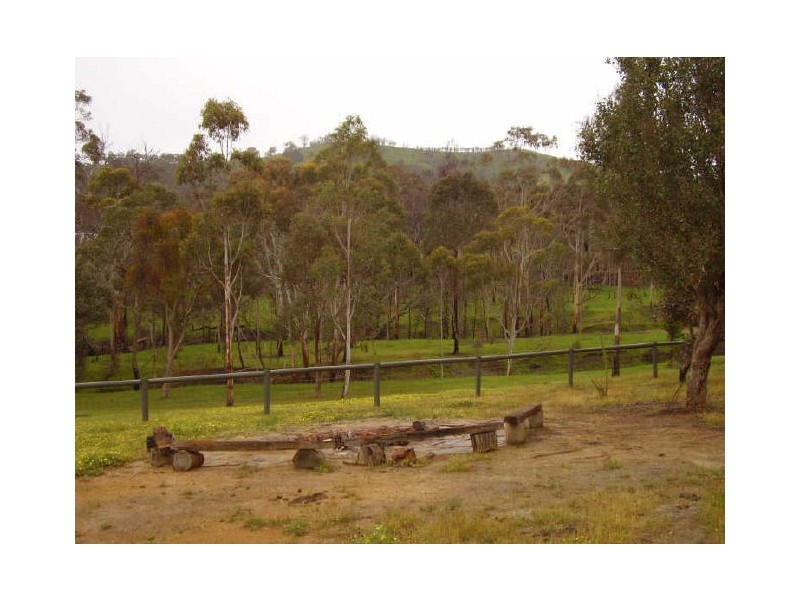 175 Ryans Road, Clonbinane VIC 3658