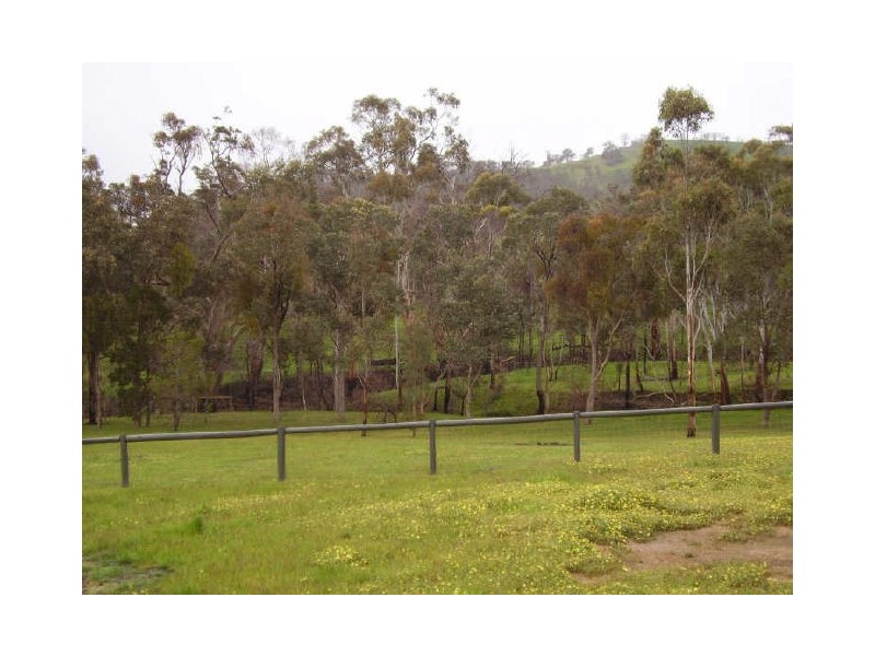 175 Ryans Road, Clonbinane VIC 3658